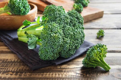 Rå broccoli