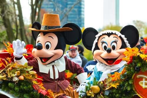 Merkmascottes van Disney Mickey en Minnie Mouse